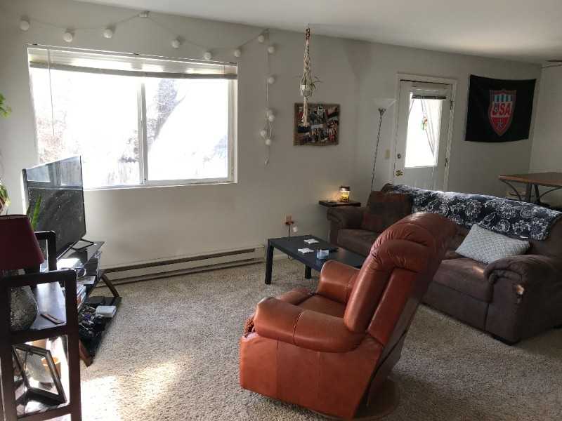 1355 Cherry St #B - Photo 3 of 18