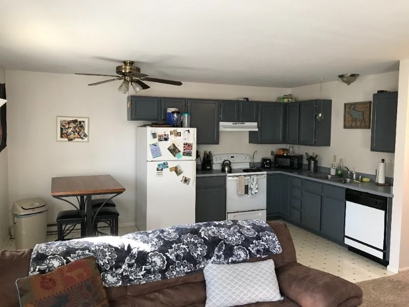 1355 Cherry St #B - Photo 6 of 18