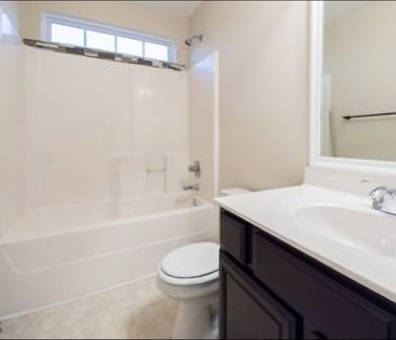 1138 Phelissa Dr - Photo 5 of 19