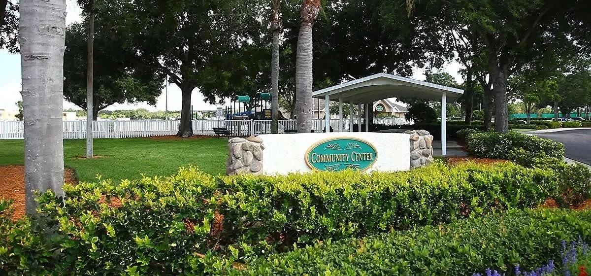 10916 Brickside Ct - Photo 3 of 15