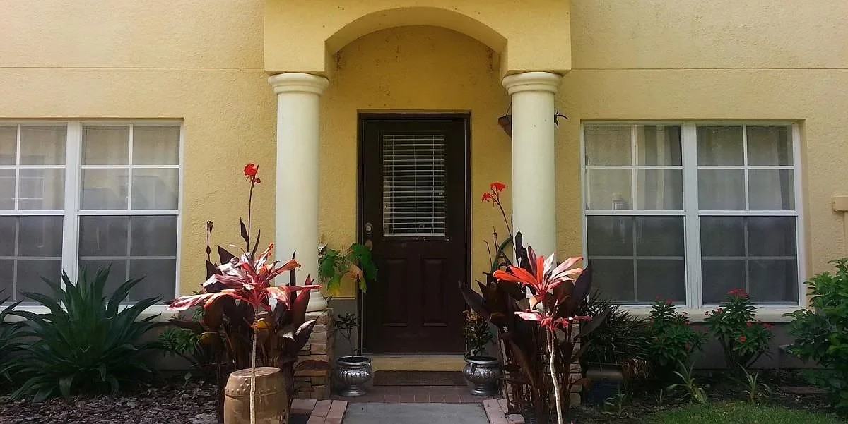 10916 Brickside Ct - Photo 7 of 15