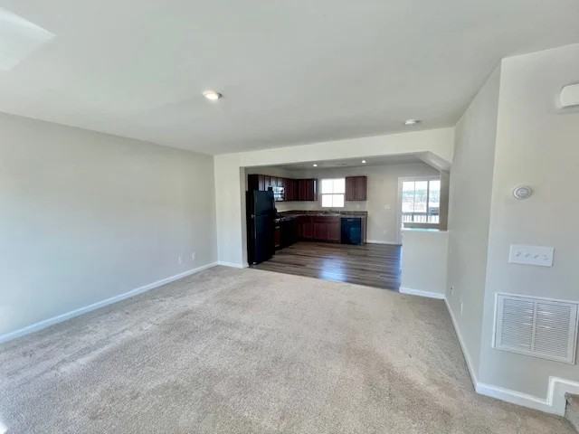 106 Coldwater Creek Ct - Photo 3 of 11