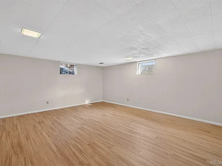 83710 Shoshone St - Photo 7 of 9