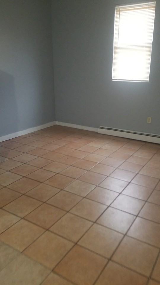 600 Pennsylvania Ave #1 - Photo 2 of 7