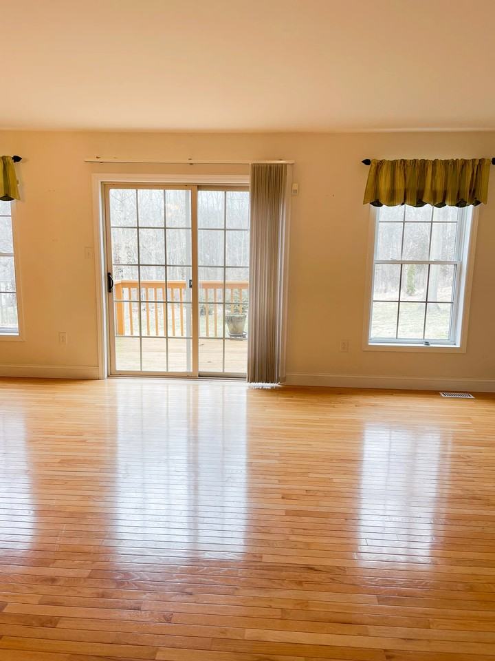 437 Rabbit Hill Ln - Photo 7 of 19