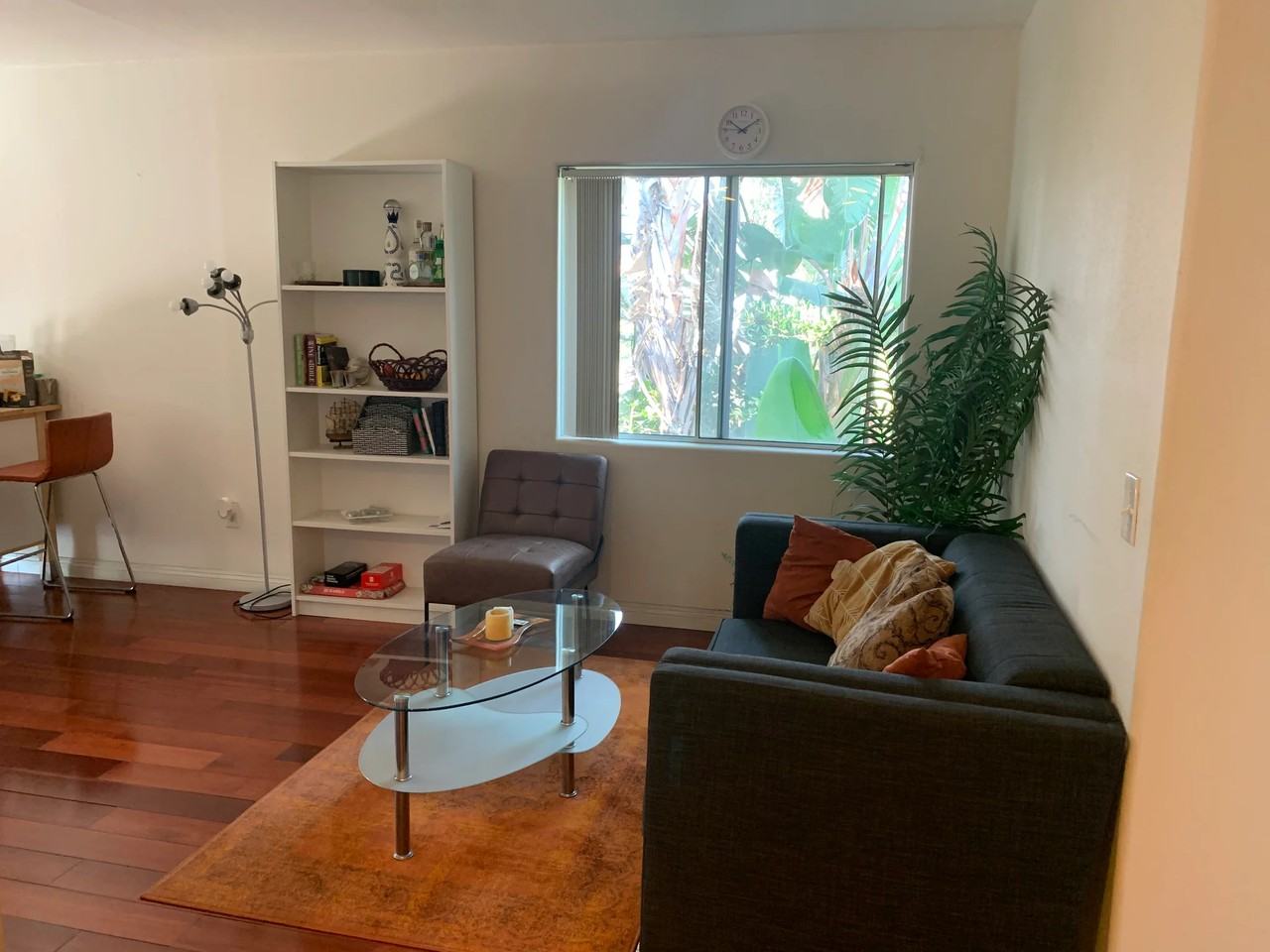 4416 Franklin Ave - Photo 5 of 8