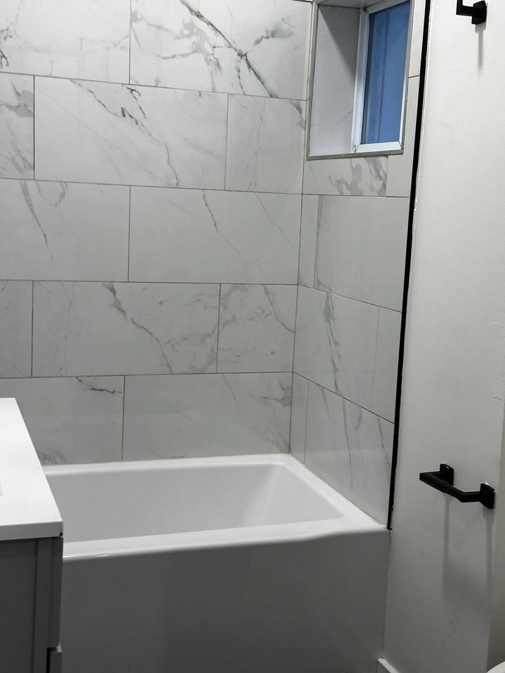 4835 Mantua Ave #A - Photo 5 of 12