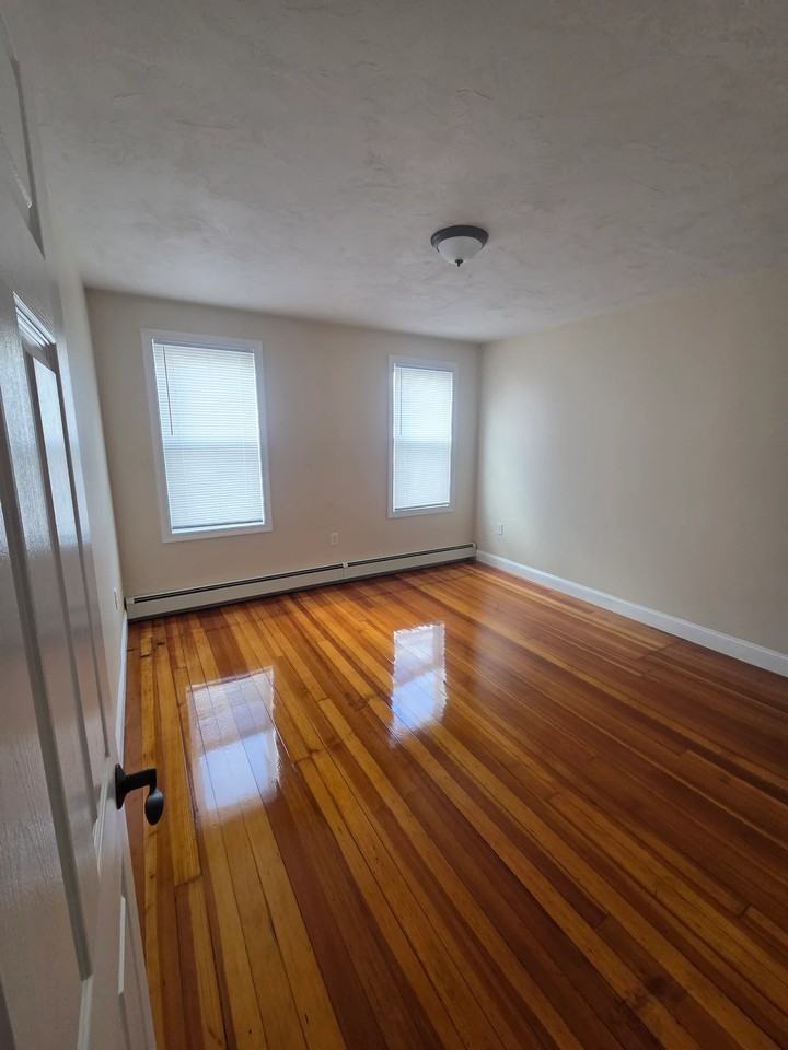 9 Broad St #2F - Photo 2 of 10