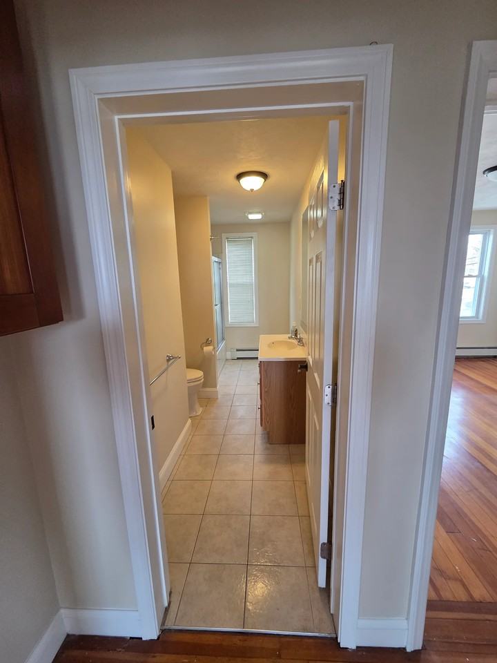 9 Broad St #2F - Photo 6 of 10