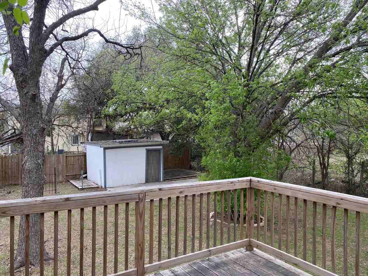 2118 Burnet St - Photo 3 of 16