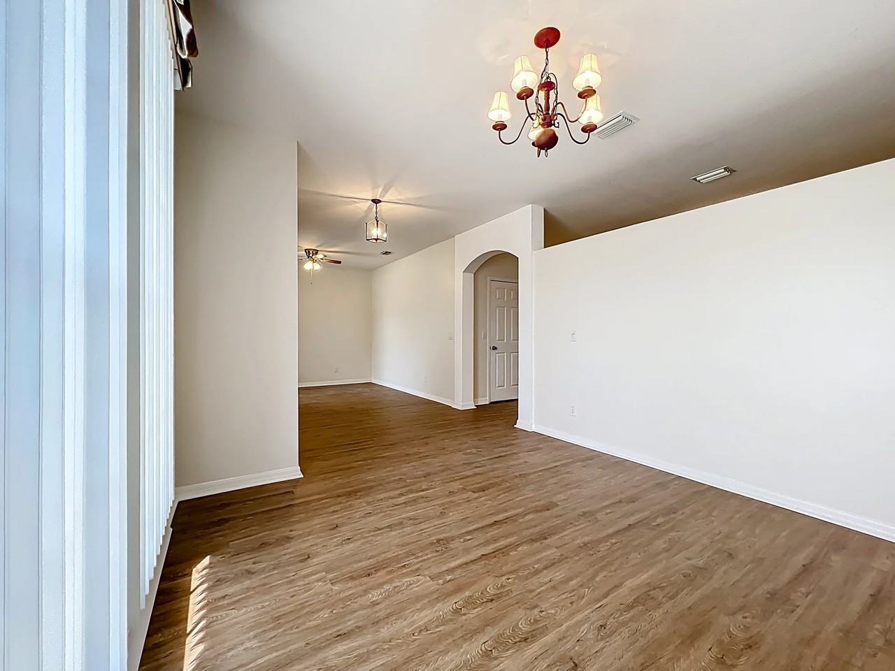 1888 Barrington Cir - Photo 3 of 20