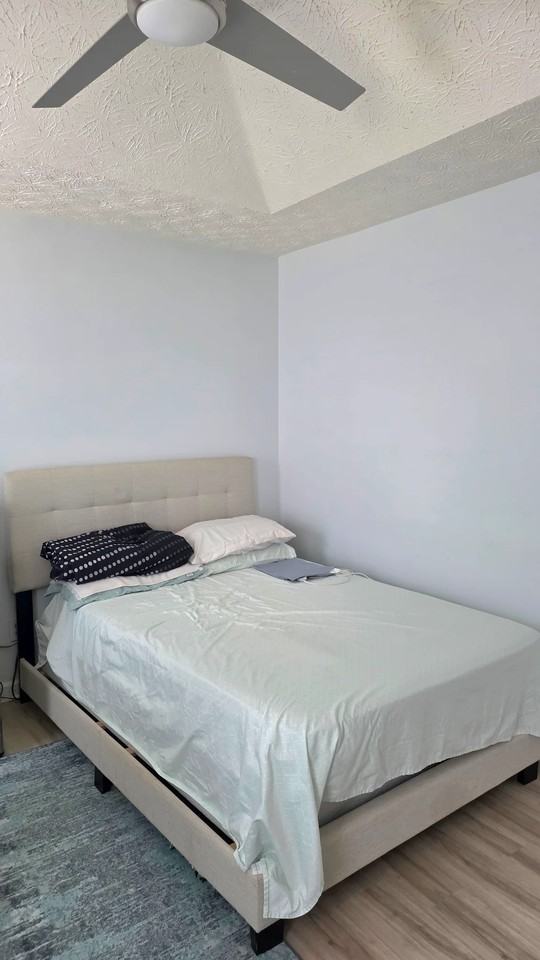 4045 Spring Cove Dr - Photo 5 of 8