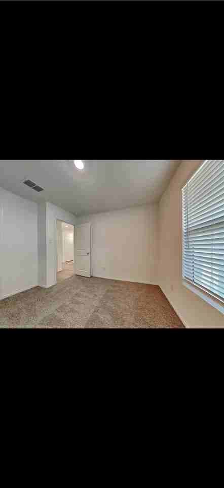 10368 Sewell Dr - Photo 6 of 13