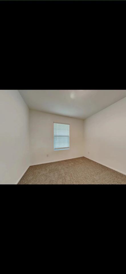 10368 Sewell Dr - Photo 7 of 13