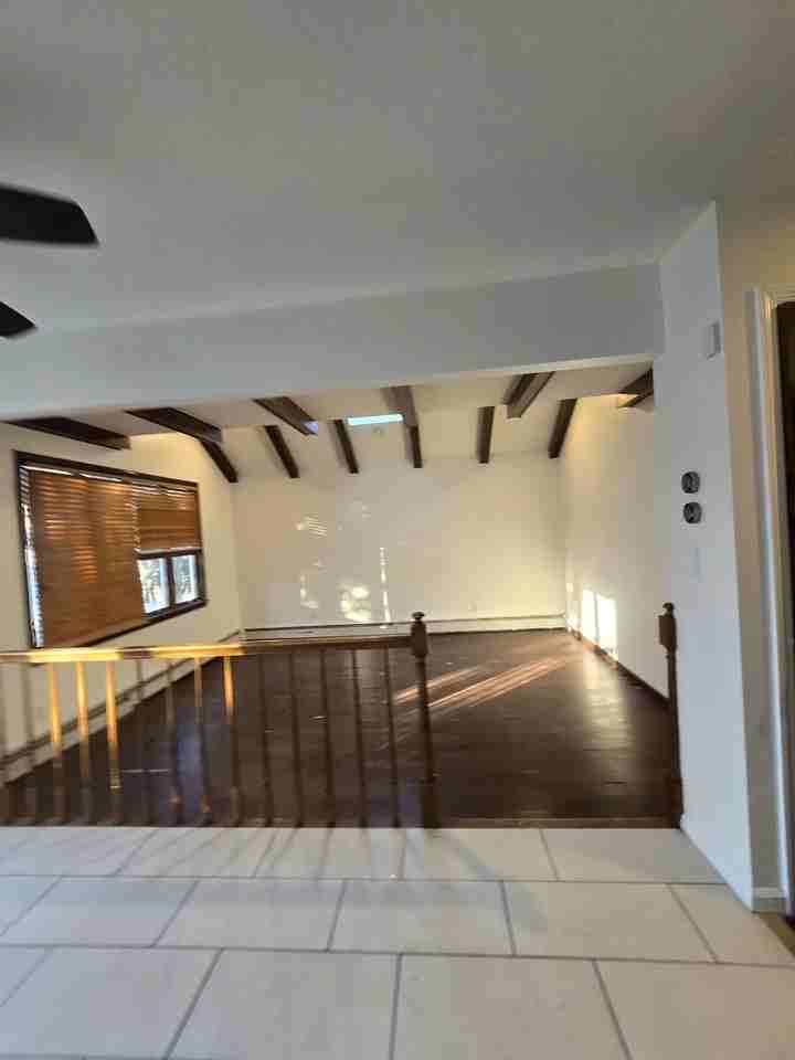 382 Amherst Rd - Photo 3 of 11