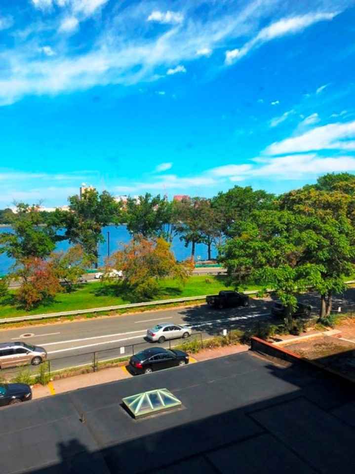 470B Beacon St - Photo 4 of 10