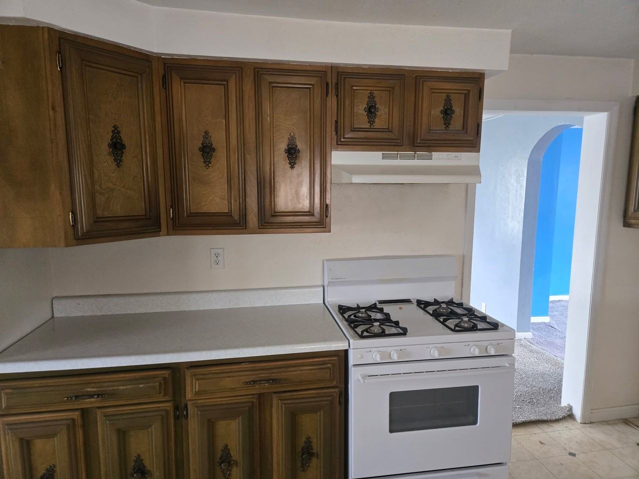 110 W Chartes St #NA - Photo 2 of 20