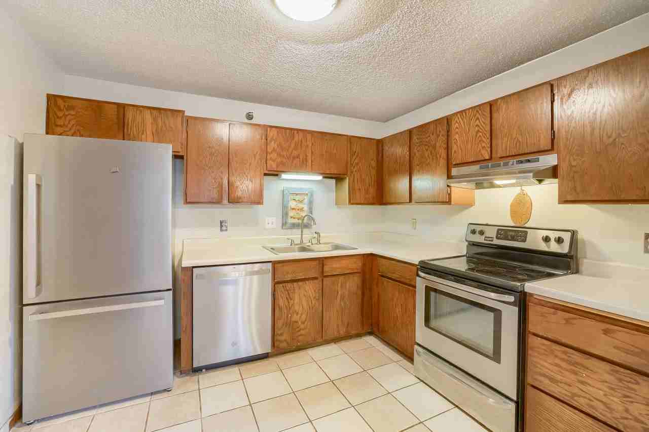 26 10th St W #302 - Photo 4 of 17