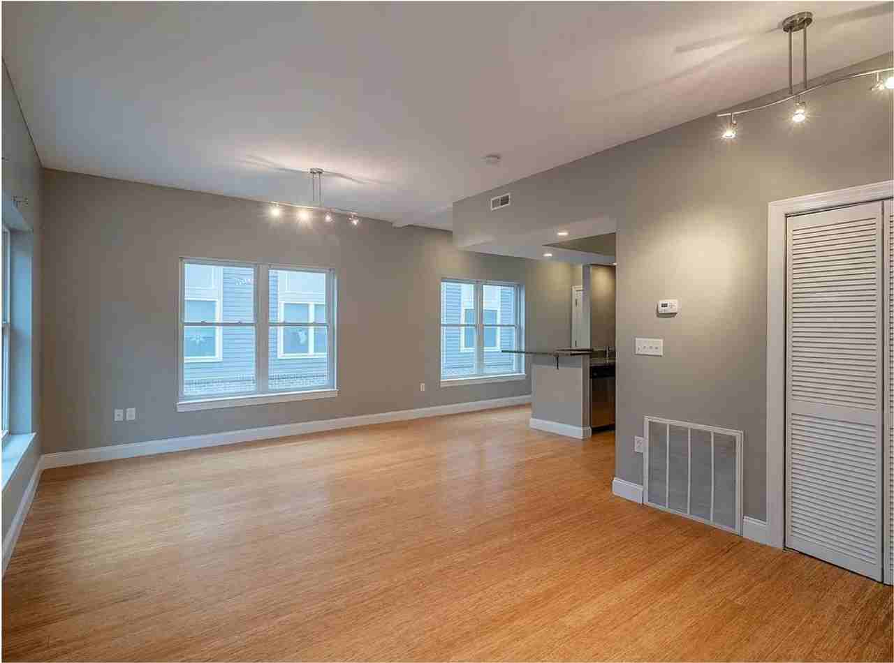 1685 Hertel Ave #B302 - Photo 6 of 18