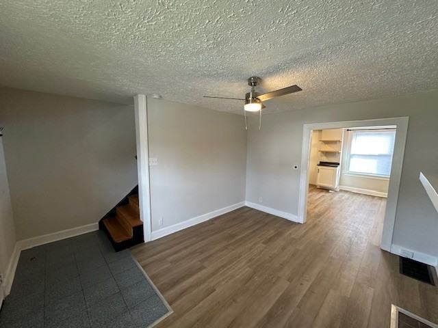 825 W Rich St #825 - Photo 4 of 23