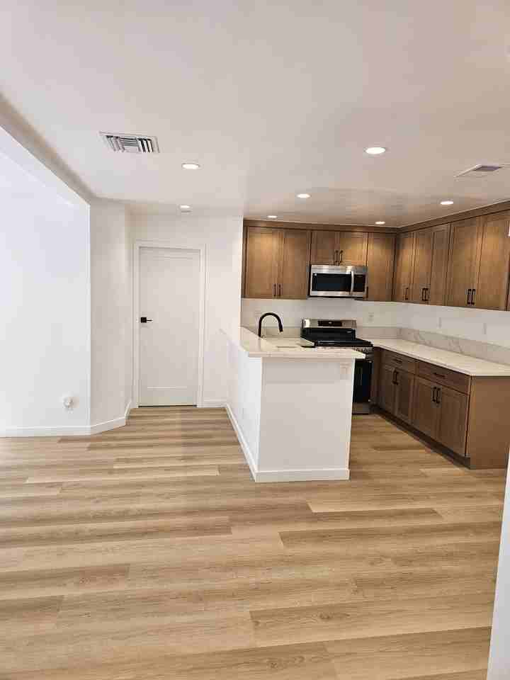 18804 Mandan St #807 - Photo 6 of 14