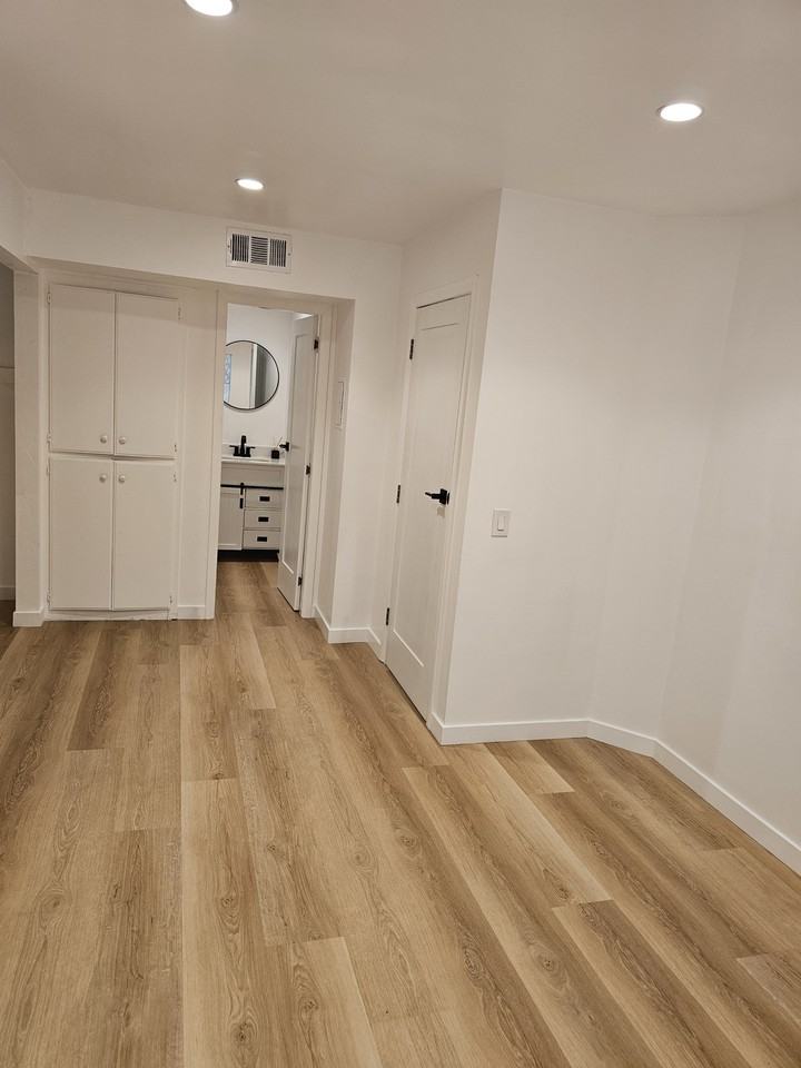 18804 Mandan St #807 - Photo 7 of 14