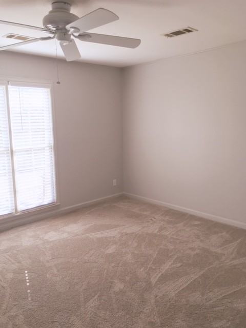 2028 Hazel Hedge Ln - Photo 6 of 20