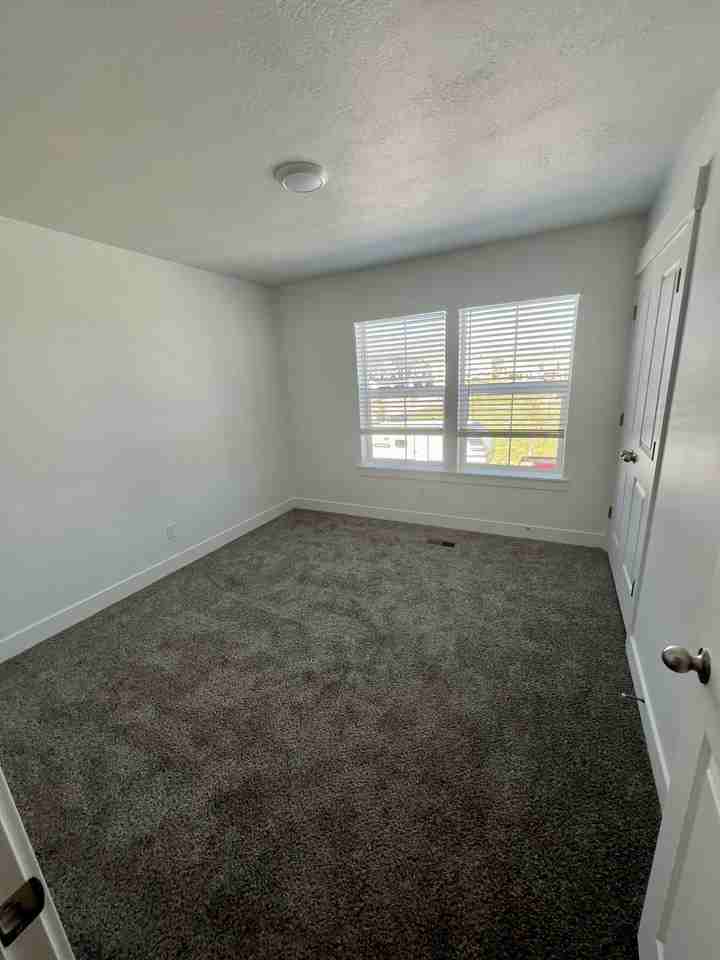 947 W 910 N #L3 - Photo 4 of 24