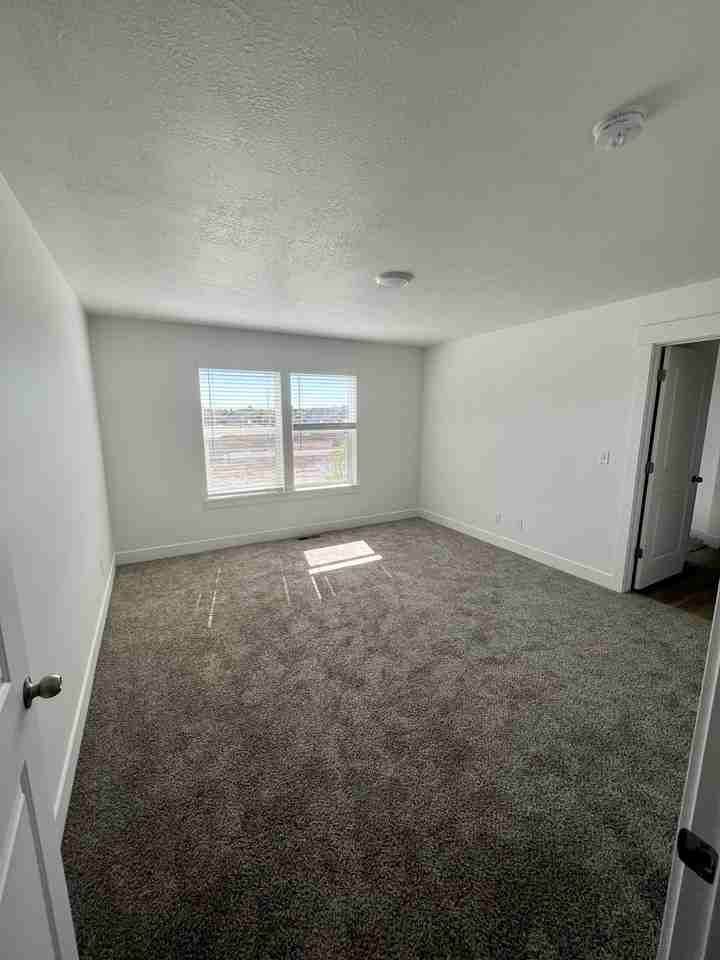 947 W 910 N #L3 - Photo 5 of 24