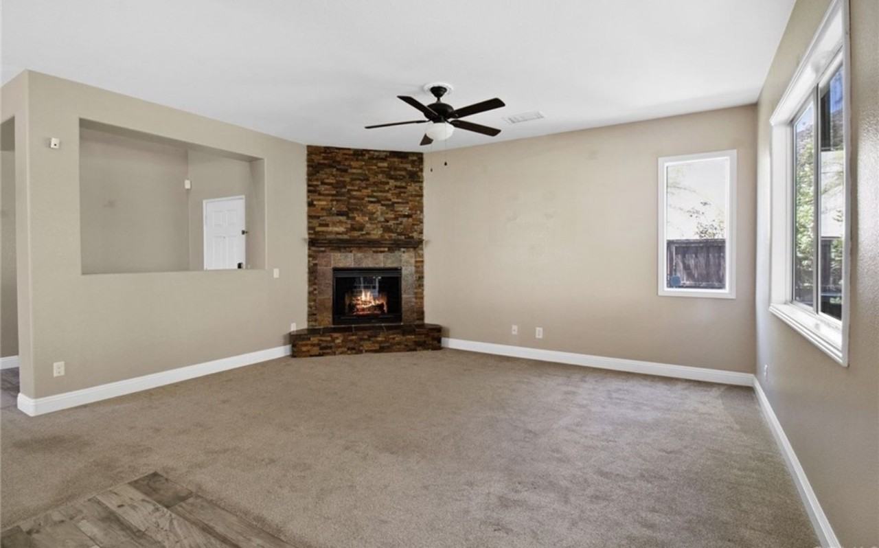 16222 Blue Haven Ct #NA - Photo 3 of 20