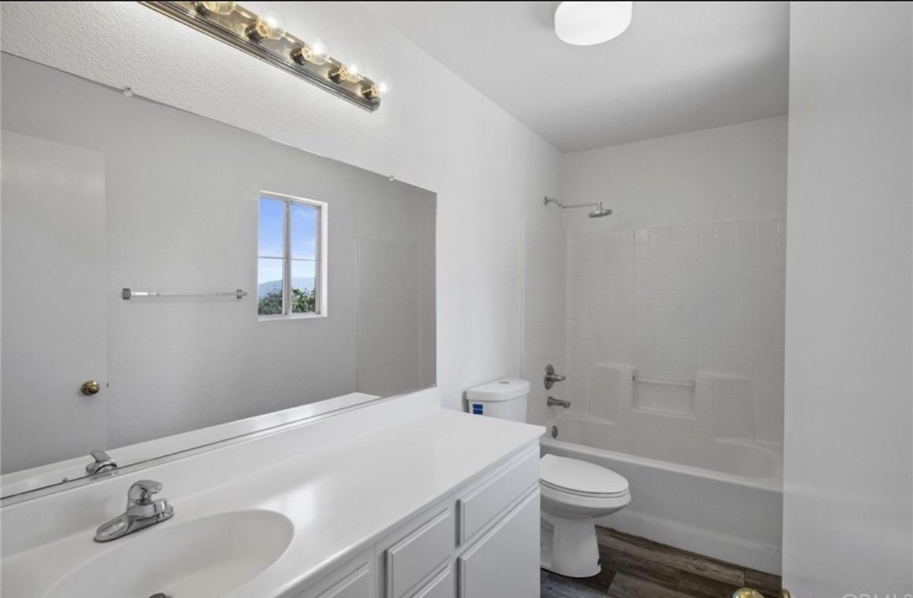 16222 Blue Haven Ct #NA - Photo 4 of 20