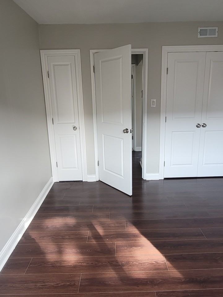 Bellwood Ave #B4 - Photo 2 of 11