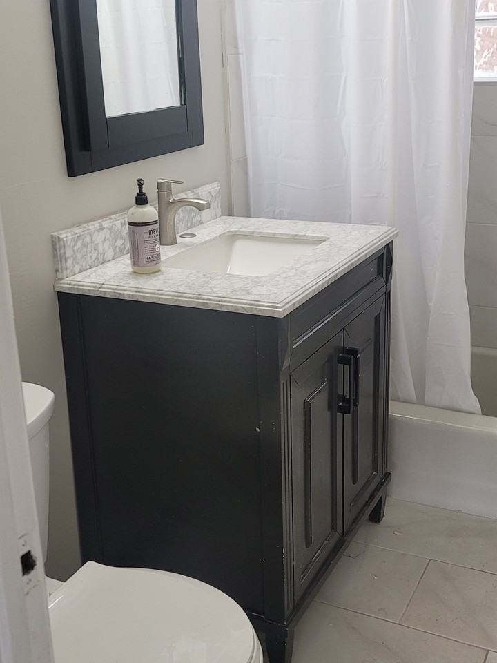 Bellwood Ave #B4 - Photo 3 of 11