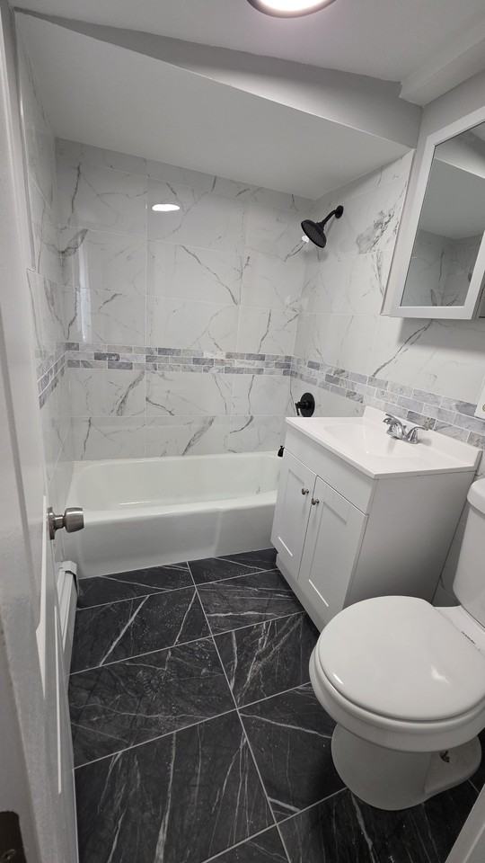 101 Randall St #A1 - Photo 4 of 4