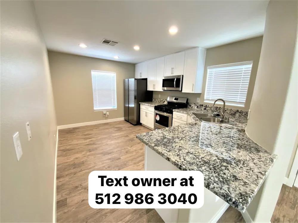 851 Blue Rosalie Pl #NA - Photo 5 of 5