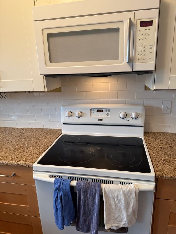 1001 Ne 90th Ave #C - Photo 6 of 17