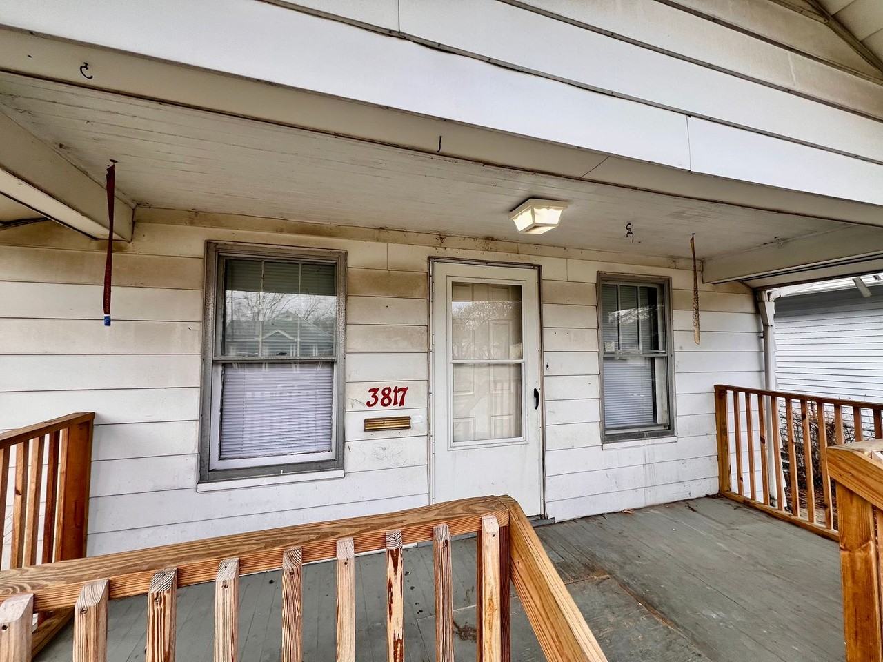 3817 Burton Ave - Photo 2 of 17