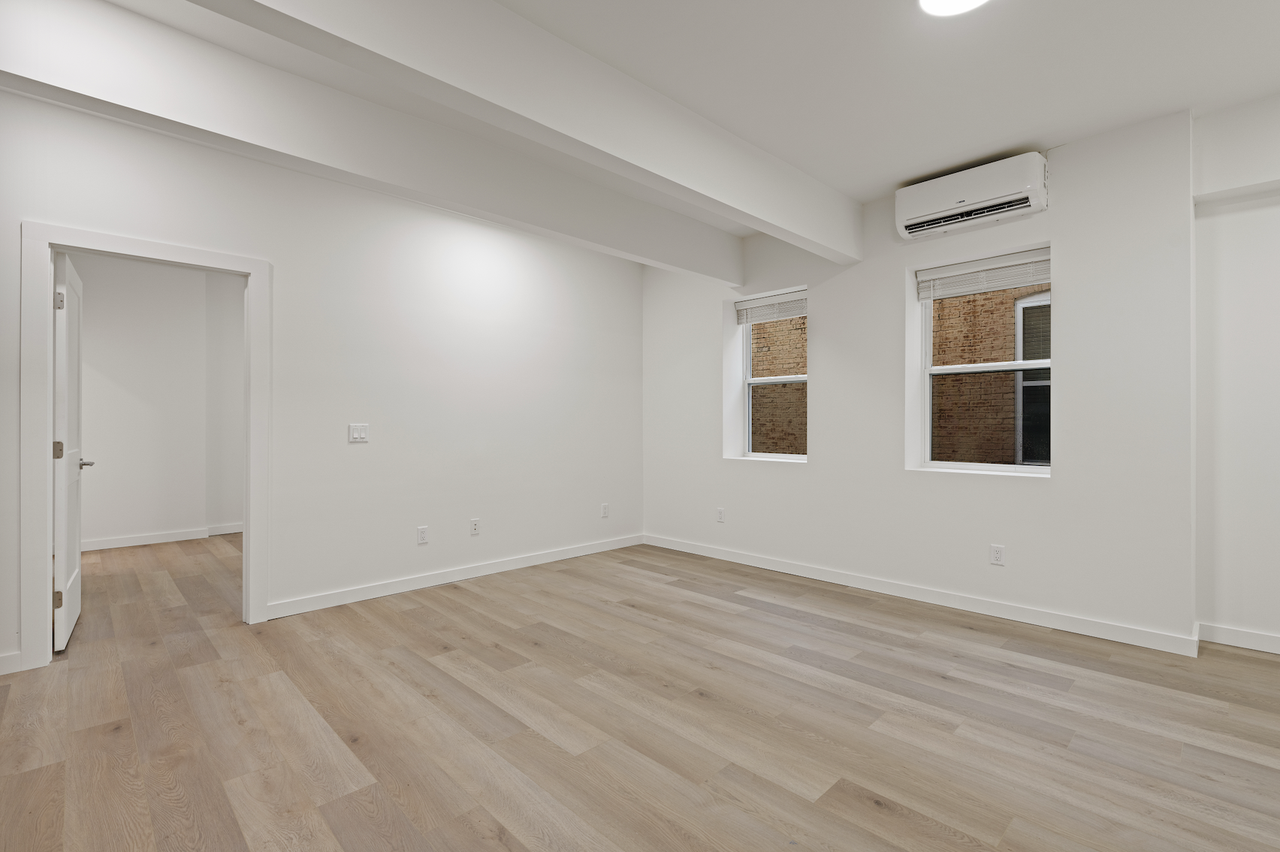 3510 Butler St #9 - Photo 5 of 19