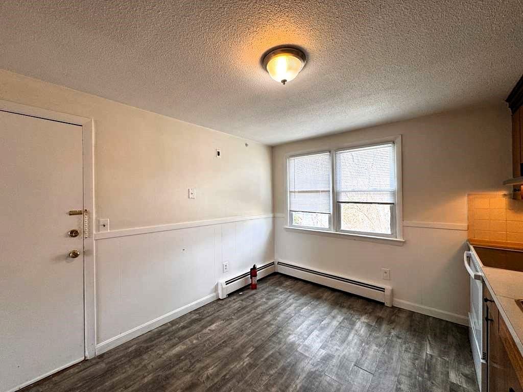 81 Hobart St #6 - Photo 7 of 14