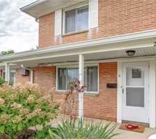 featured image of 2487 Warren Pkwy #3