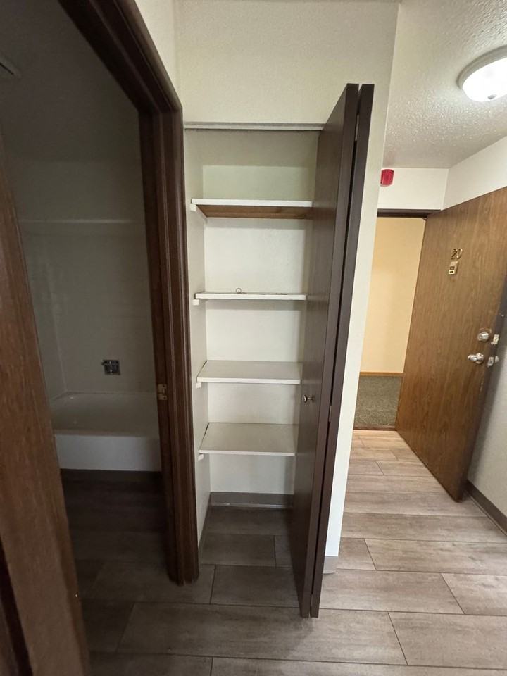 Park 36 Estates (817 & 821) - Photo 3 of 9