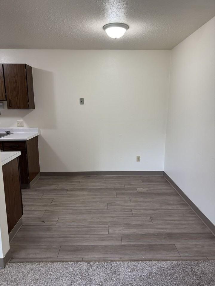 Park 36 Estates (817 & 821) - Photo 5 of 9