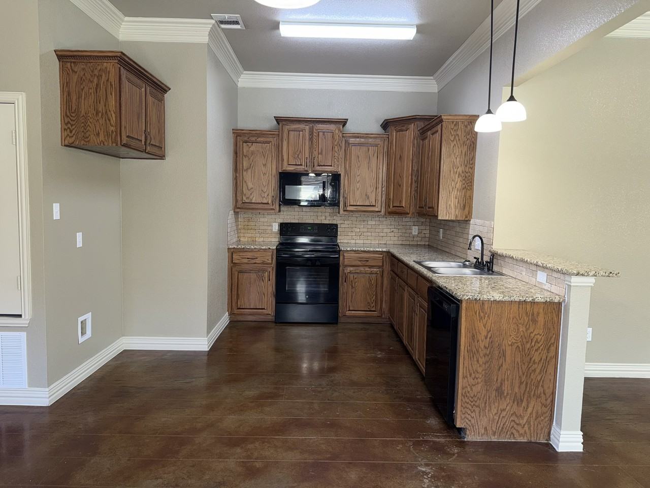 1007 Ferrara Circle #B - Photo 4 of 16