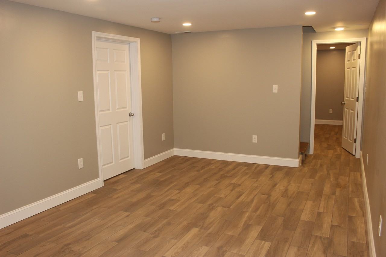 246 Hill N Dale Rd #1 - Photo 3 of 20