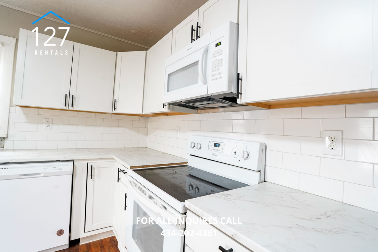 1401 Garfield Ave - Photo 2 of 10