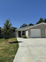 1610 Tejas Trl #B - Photo 1 of 1