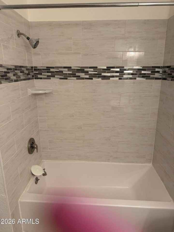 20601 N 33rd Ave - Photo 3 of 14