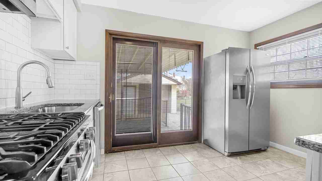 2162 Champaign Rd #1 - Photo 3 of 15