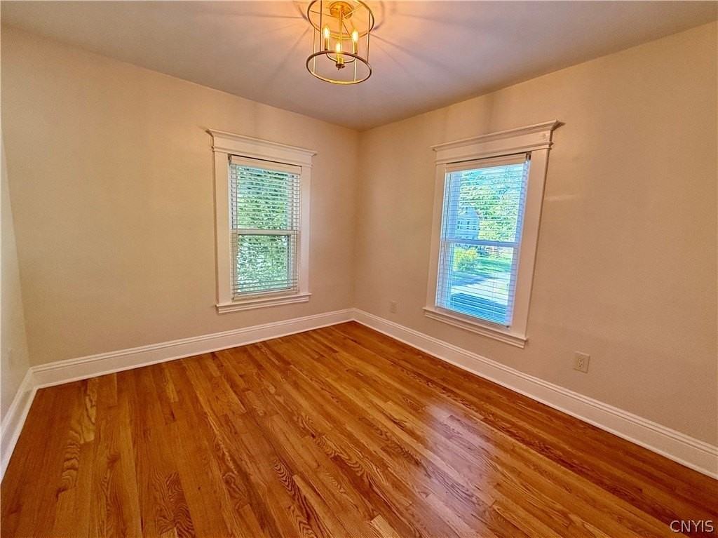 11 Sanger Ave - Photo 7 of 27