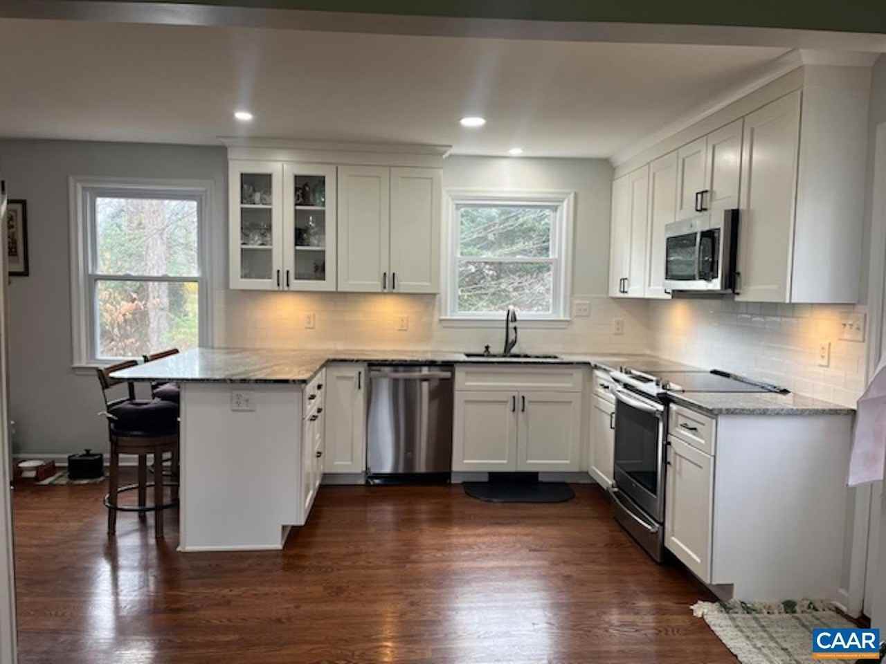 603 Stagecoach Rd - Photo 3 of 15